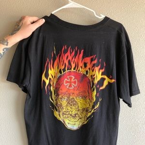 Independent trucks skull flame shirt